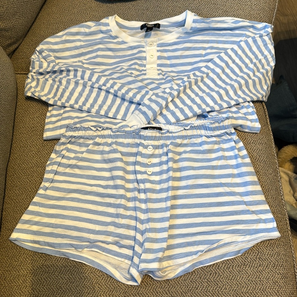 Aqua Lounge Blue and Whitete Striped Shorts and Longsleeve Pajama Set Size Small
